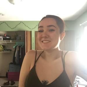 Meet your Posher, Alette